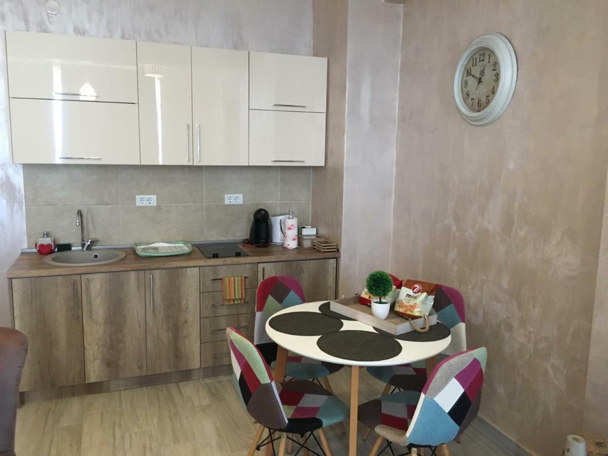 Amare&Mare Apartment Sutomore Extérieur photo